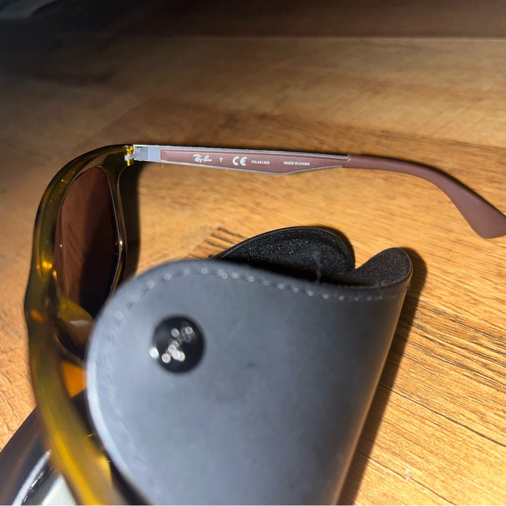 Ray-Ban Brown Sunglasses with Black Case - Picture 9 of 9
